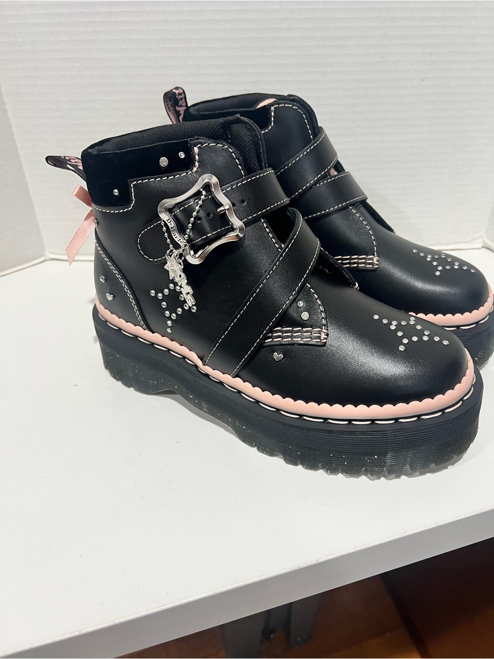 Dr. Martens Caitie Leather Buckle Platform Boots Size W8